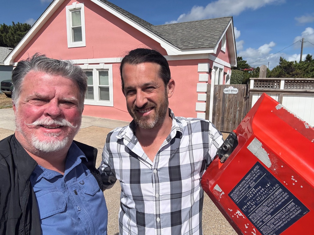 Deployable Flight Incident Recorder Set being recovered