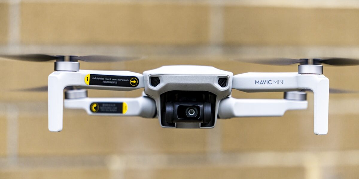 The Tools That Turn Raw Data Into Aviation Maps