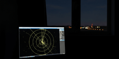 Why Your ADS-B Receiver Gets No Planes at Night